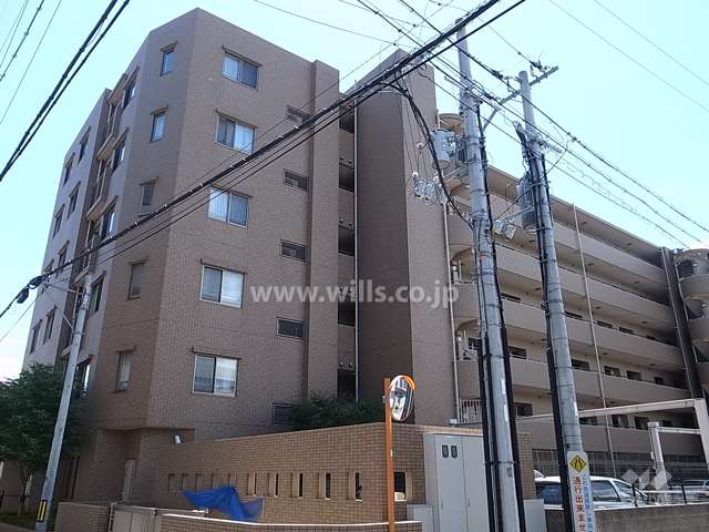 ジオ豊中岡上の町の外観（北東側から）