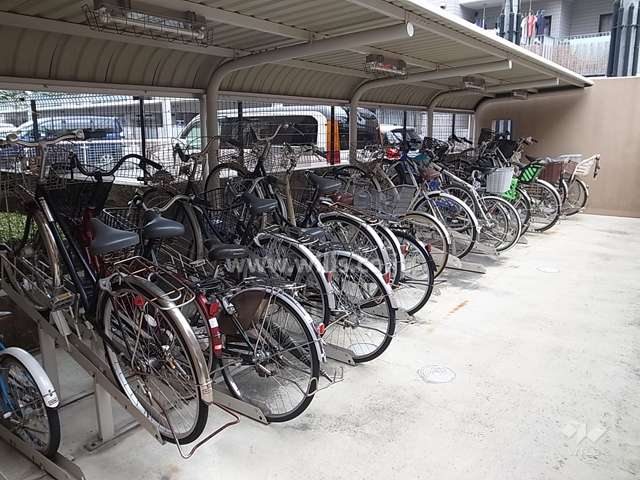 駐輪場