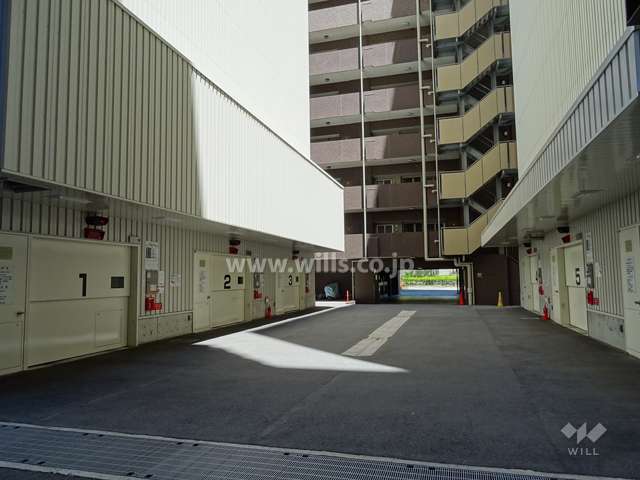敷地内駐車場（立体式）