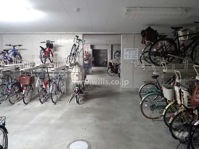 屋内駐輪場