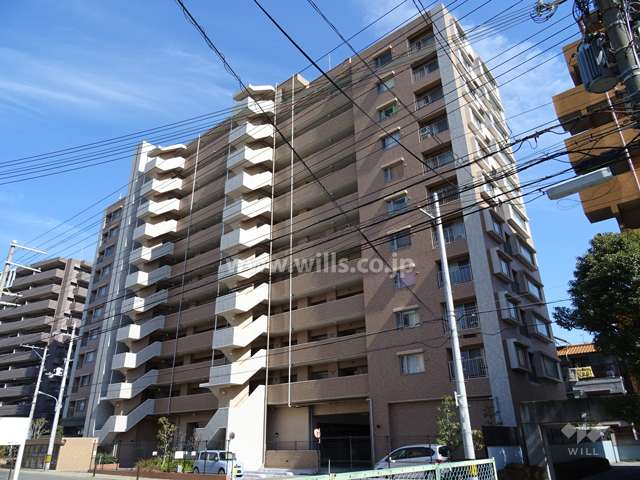 ネバーランド江坂パークプレッソの外観(南西側から)