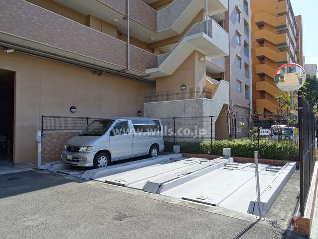 敷地内駐車場（屋外機械式）