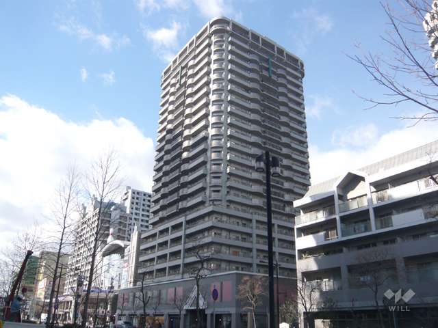 ラ・ヴェール尼崎の外観（南東側から）