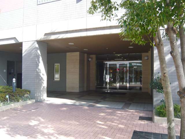 エントランス（オートロック付き）