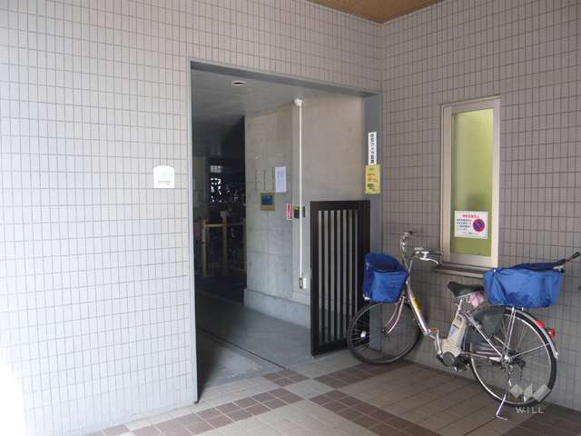 屋内にある駐輪場