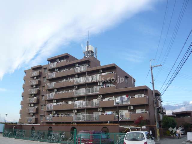 園田ダイヤハイツの外観（東側から）