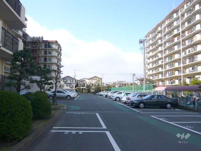 敷地内駐車場（屋外平面式）