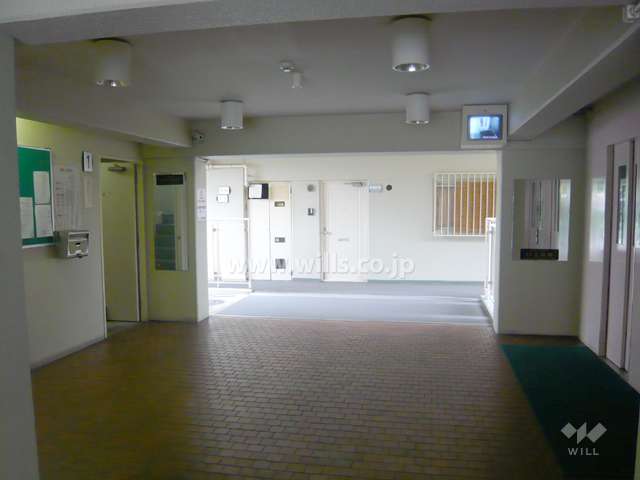 エントランスホール