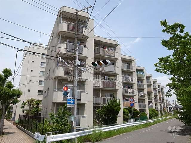 ドエル南塚口B棟の外観（南西側から）