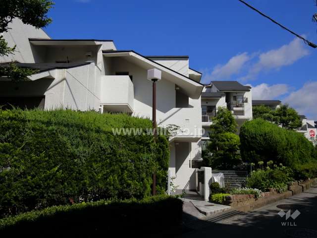 ドルミ宝塚御殿山の外観（南東側から）