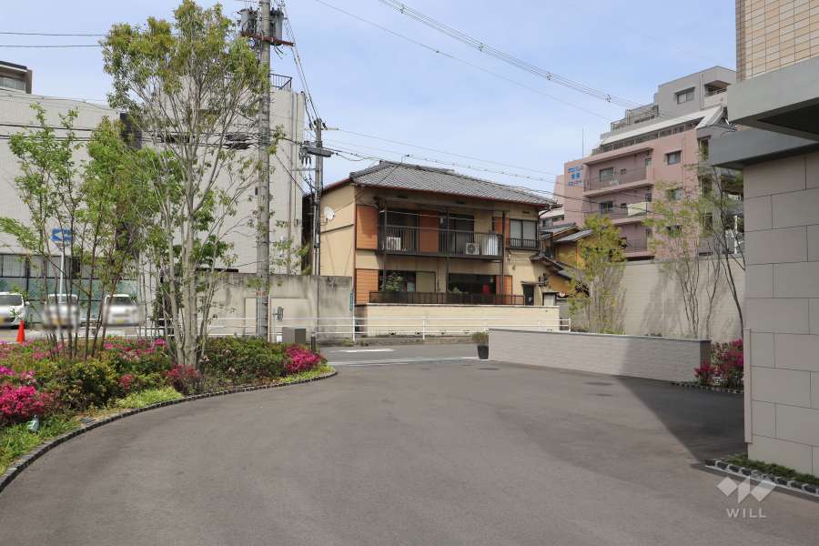 駐車場の出入口