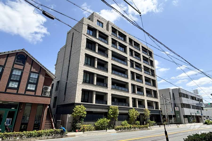 ジオ茨木大手町の外観（南西側から）