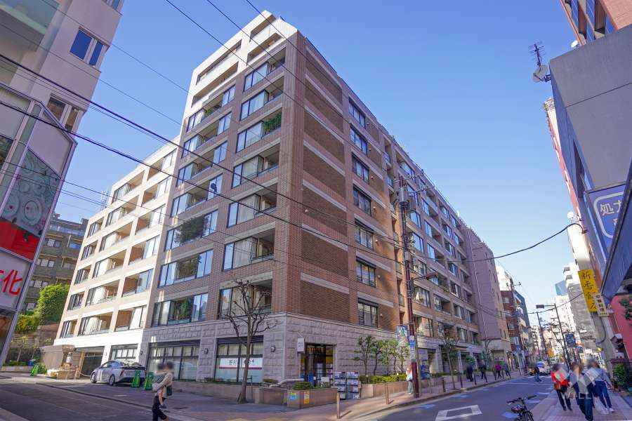 アクシアフォレスタ麻布の外観（南東側から）