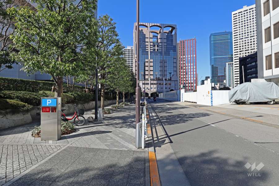 敷地の北側前面道路