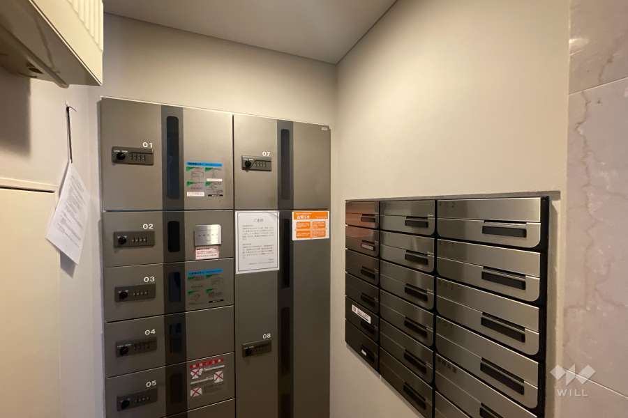 宅配ボックスと共用ポスト