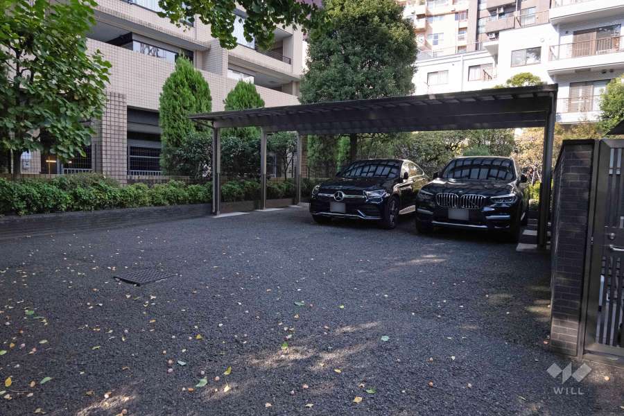 敷地内駐車場（屋外平面式）