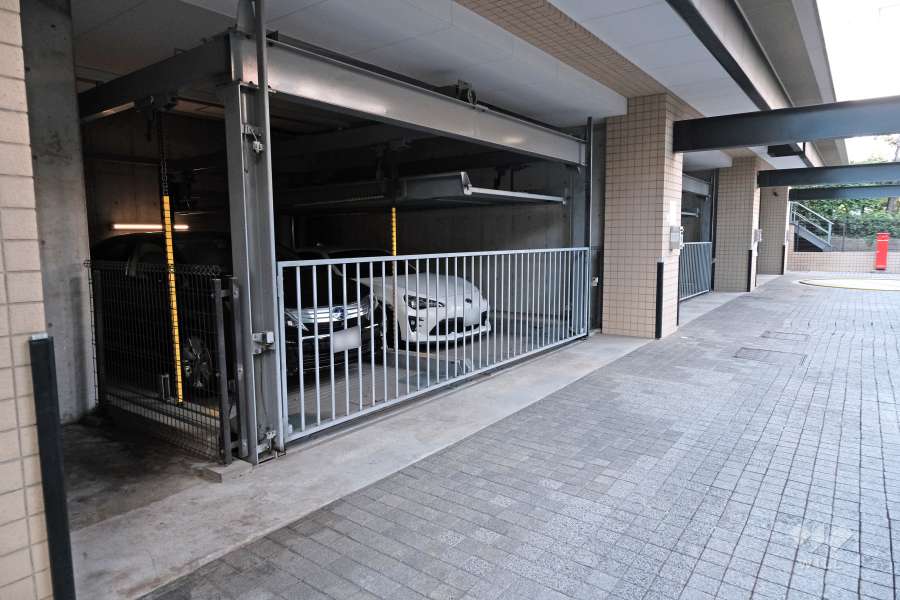 敷地内駐車場（屋外機械式）