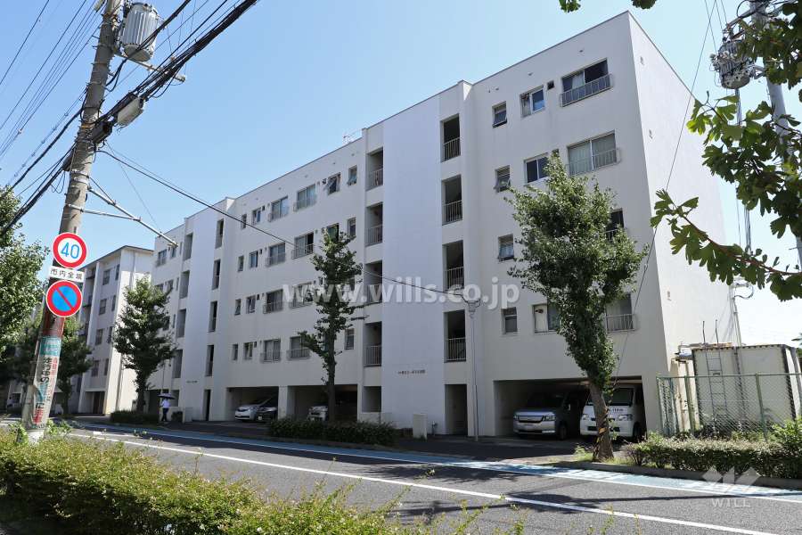 日生塚口コーポラス西館の外観(北西側から)