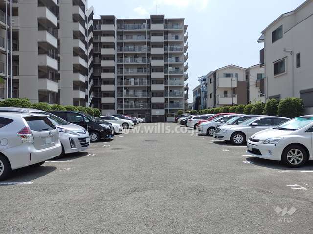 敷地内駐車場（屋外平面式）