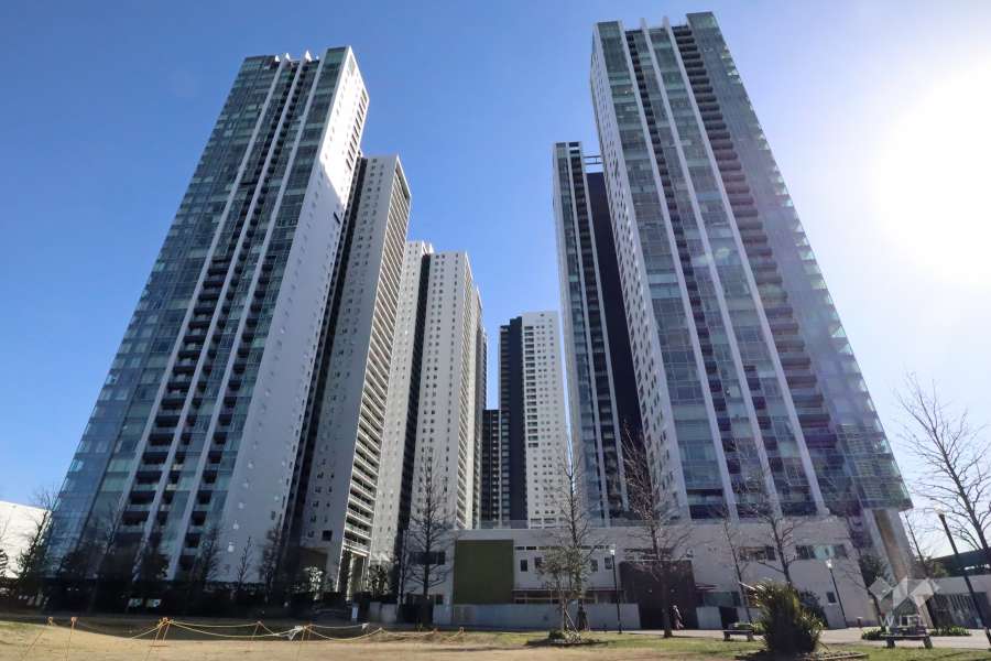 ワールドシティタワーズキャピタルタワーの外観(北側から)　　