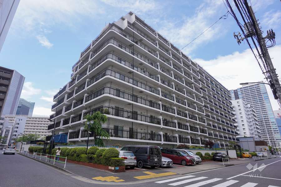 秀和第2田町レジデンスの外観（南西側から）