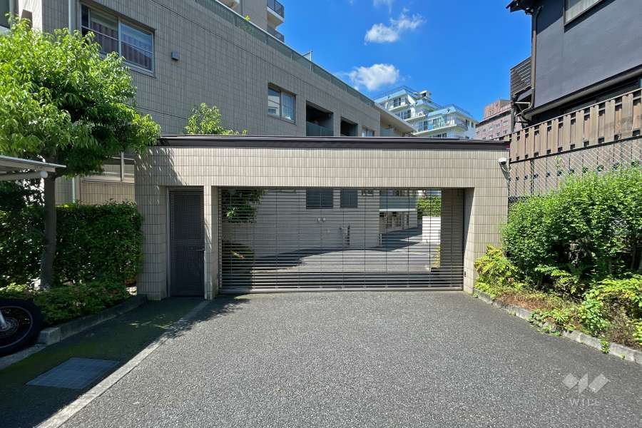駐車場出入口（リングシャッター）