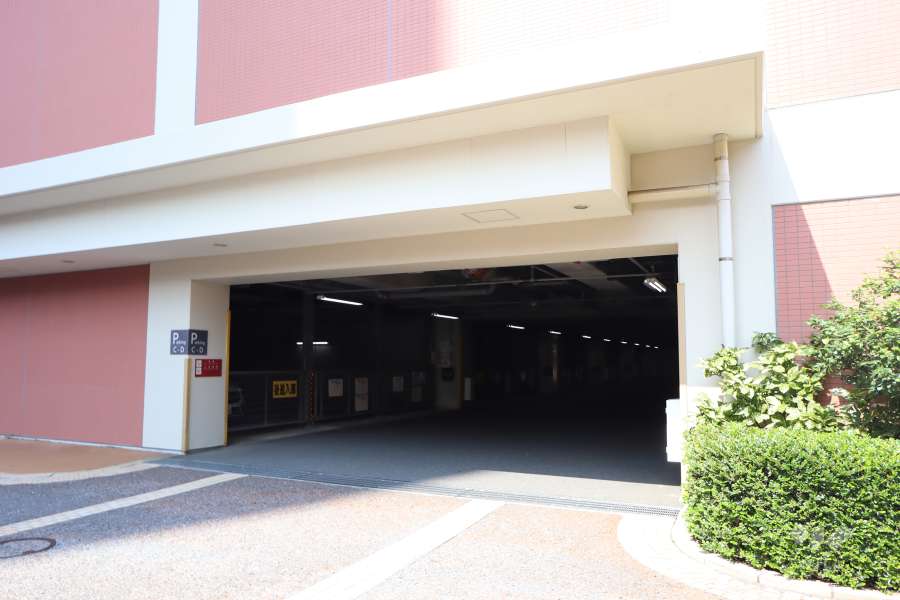 敷地内駐車場（屋内機械式）