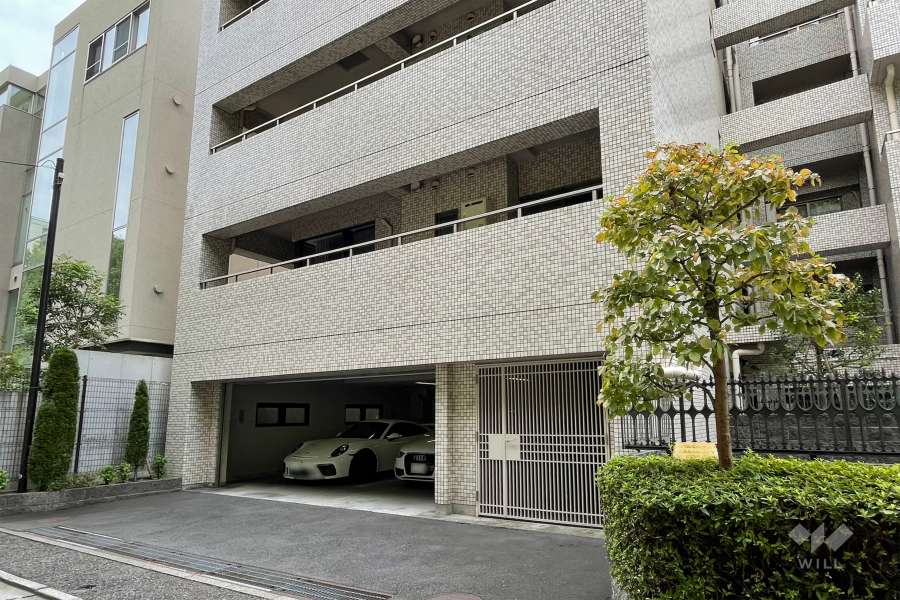 敷地内駐車場（屋内平面式）