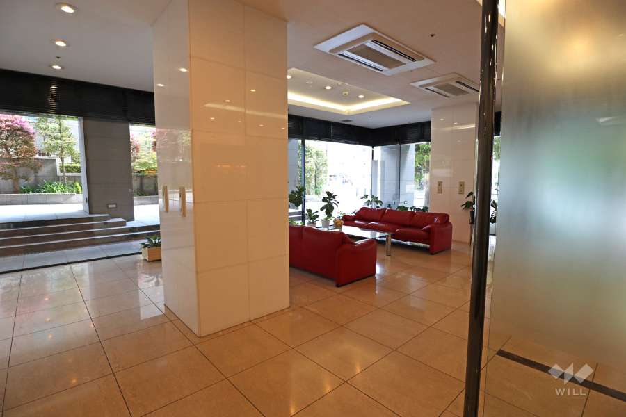 エントランスホール