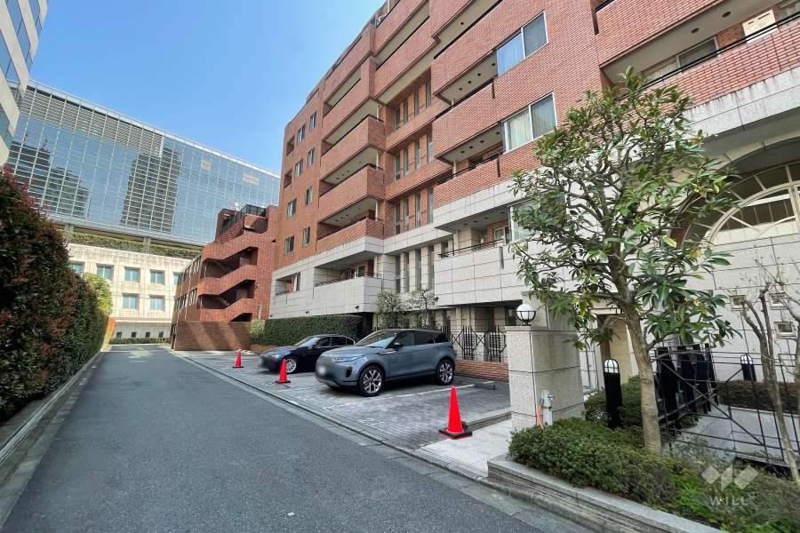 敷地内駐車場（屋外平面式）
