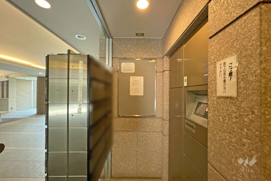 共用ポストと宅配ボックス