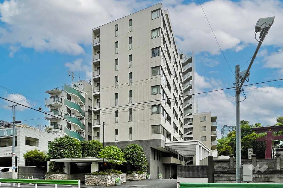 グランドメゾン白金三光坂の外観（北西側から）