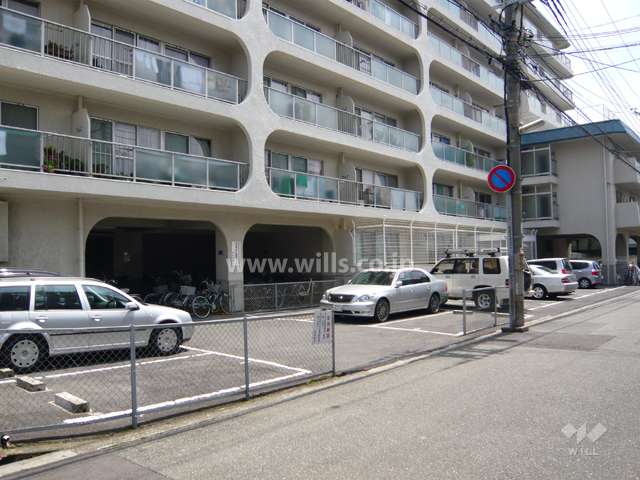 敷地内駐車場（平面式）