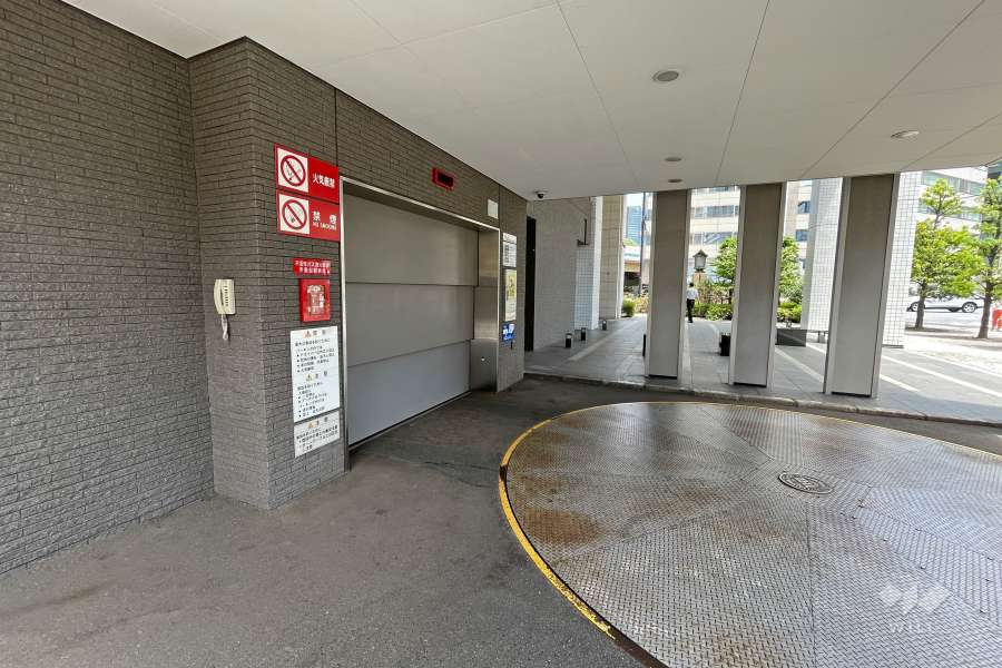 敷地内駐車場（タワー式立体）