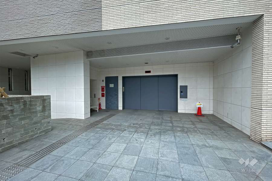 敷地内駐車場（屋内平面式）