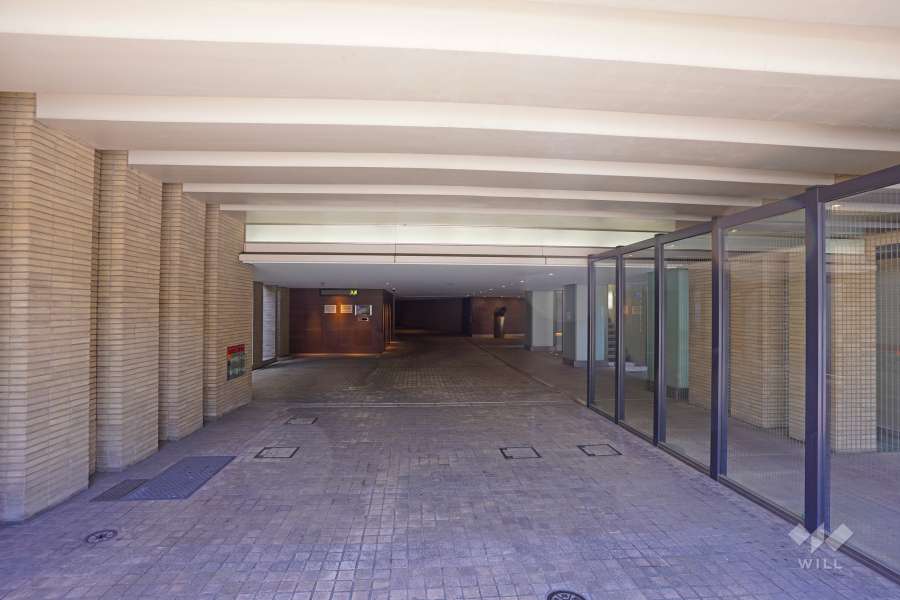 敷地内駐車場（屋内平面式）