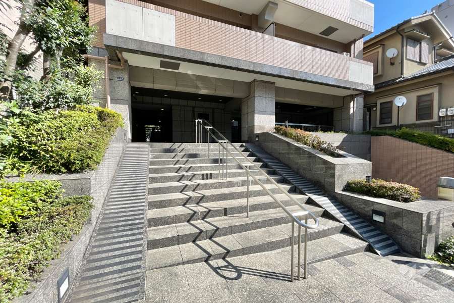 エントランスアプローチ