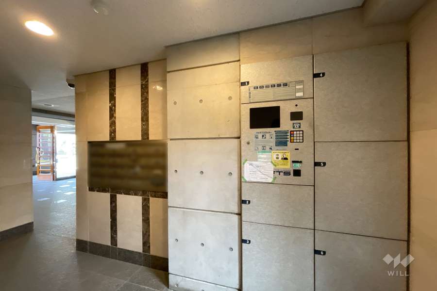 共用ポストと宅配ボックス