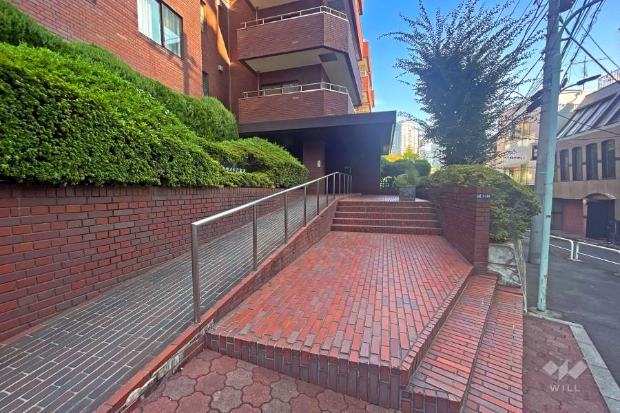 エントランスアプローチ