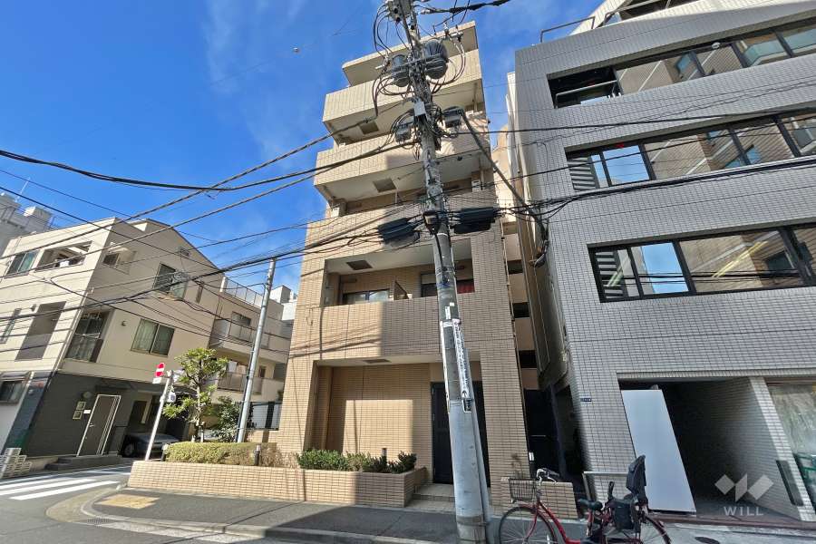 パレステュディオ白金高輪の外観（南西側から）
