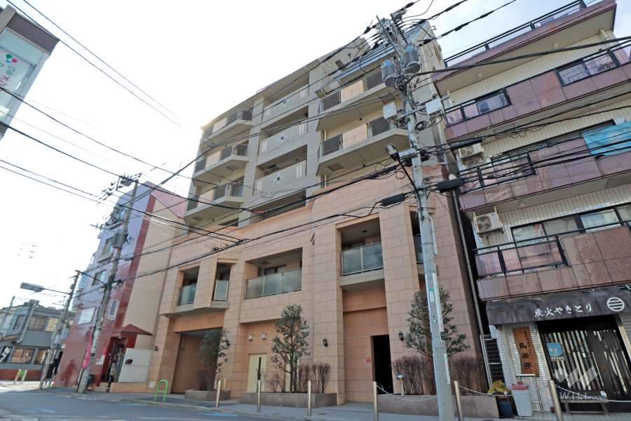 パロス白金の外観(南東側から)