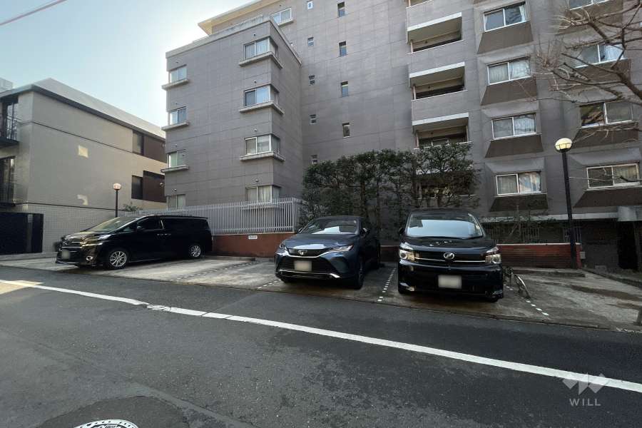 敷地内駐車場（屋外平面式）