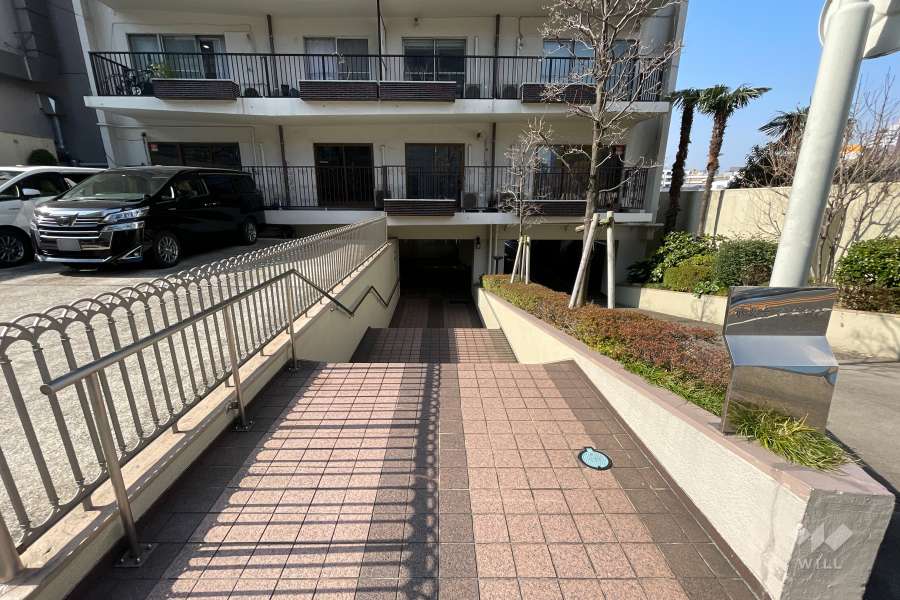 エントランスアプローチ