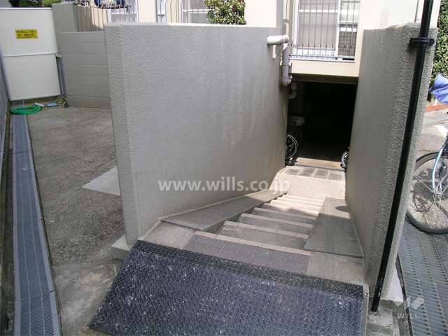 地階にある駐輪場