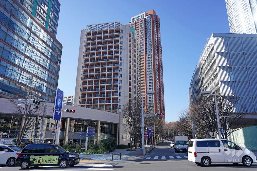 六本木ヒルズレジデンスD棟の外観（東側から）　