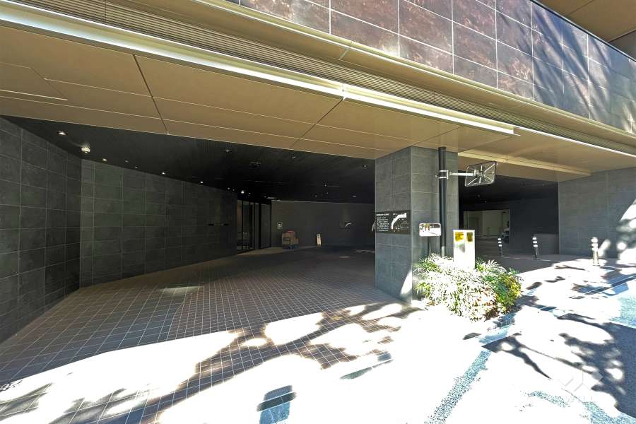 敷地内駐車場（屋内平面式）