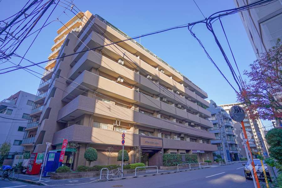 エフィーナ南麻布の外観（南西側から）
