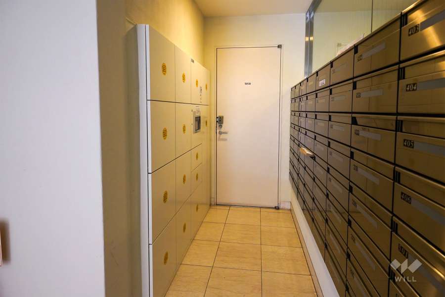 宅配ボックスと共用ポスト