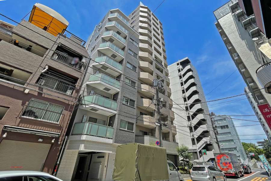 パレステュディオ麻布イーストの外観（南西側から）