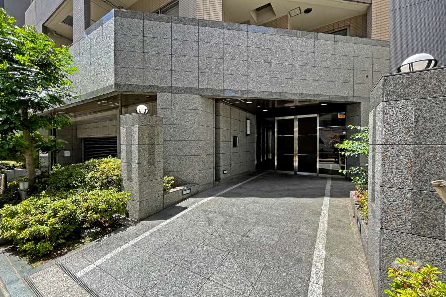 エントランスアプローチ